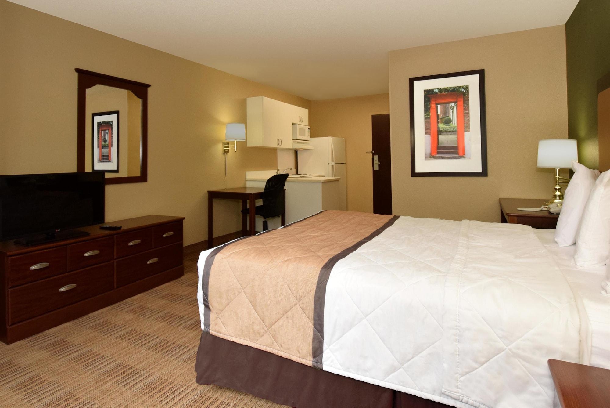 Extended Stay America Suites - Detroit - Metropolitan Airport Ромулус Экстерьер фото