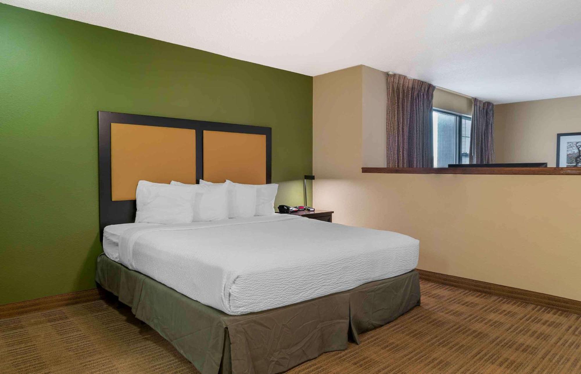 Extended Stay America Suites - Detroit - Metropolitan Airport Ромулус Экстерьер фото