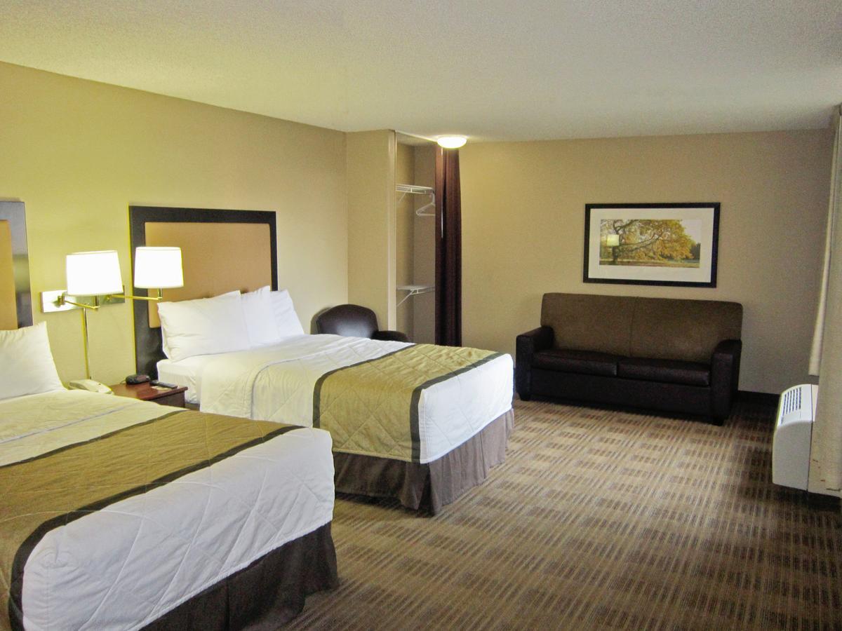 Extended Stay America Suites - Detroit - Metropolitan Airport Ромулус Экстерьер фото
